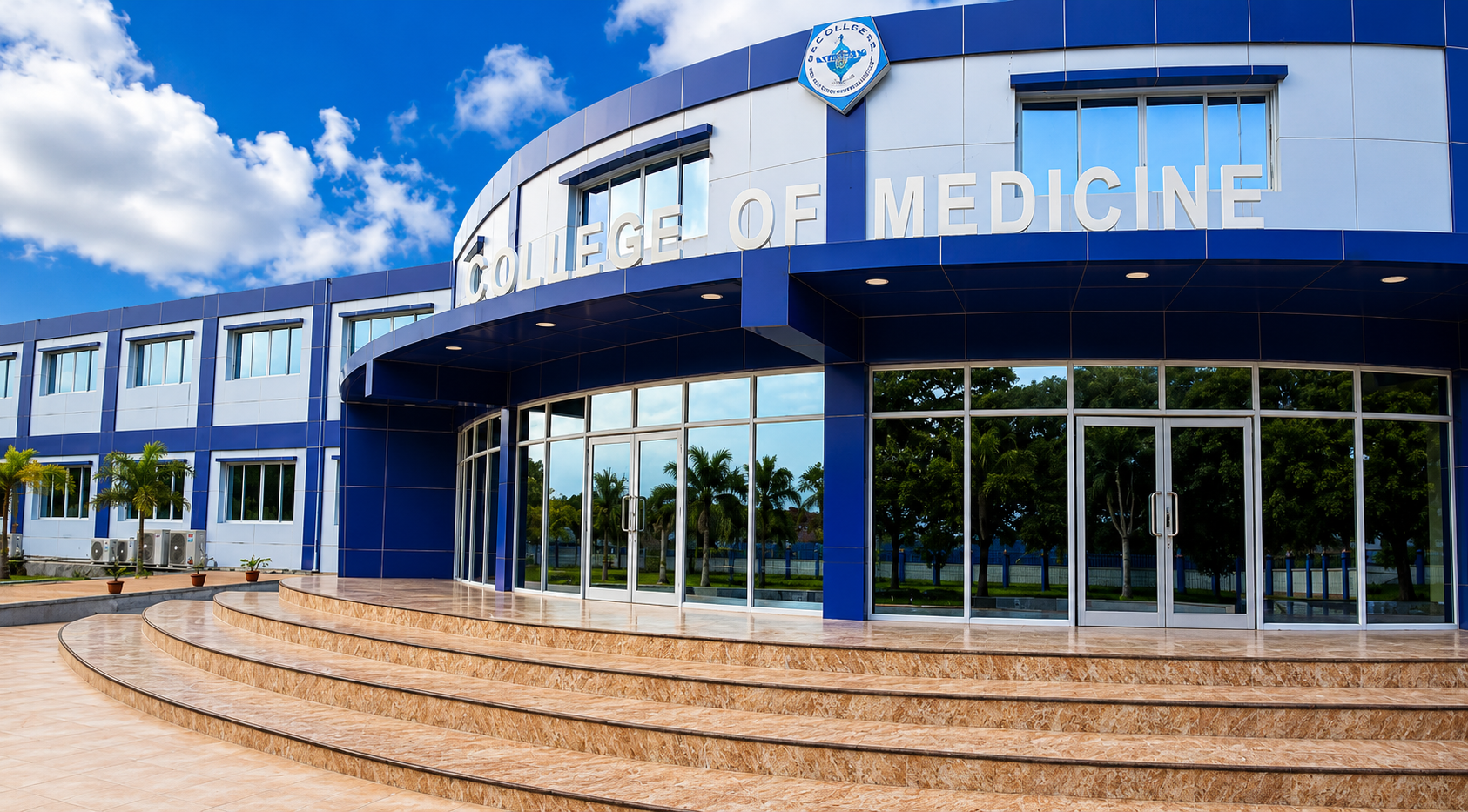 PLTCI College of Medicine logo